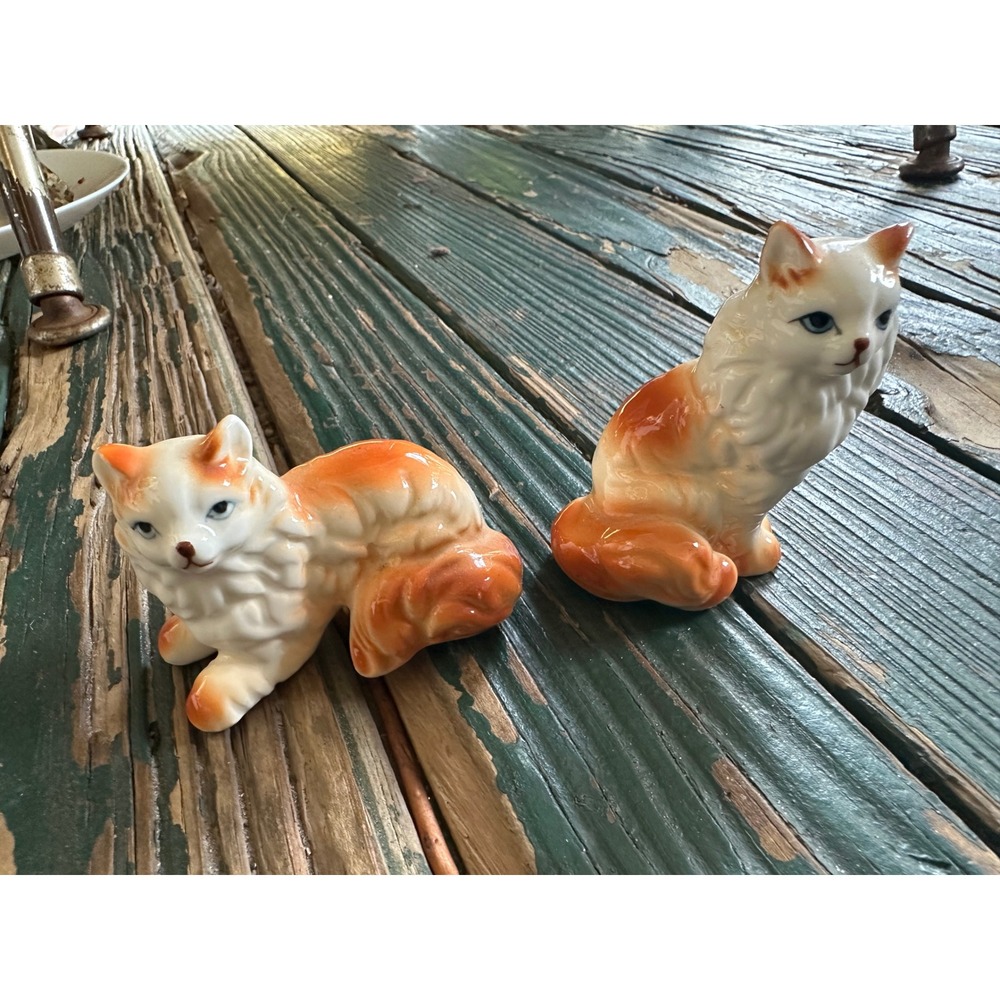 Vintage Ceramic Cat Figurines Orange White Glazed Porcelain Set of 2 A4301